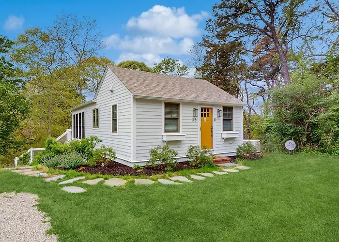 The Saffron Cottage